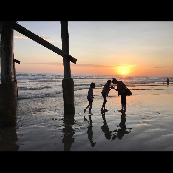 Meet your Posher, Megan - Picture 1 of 1